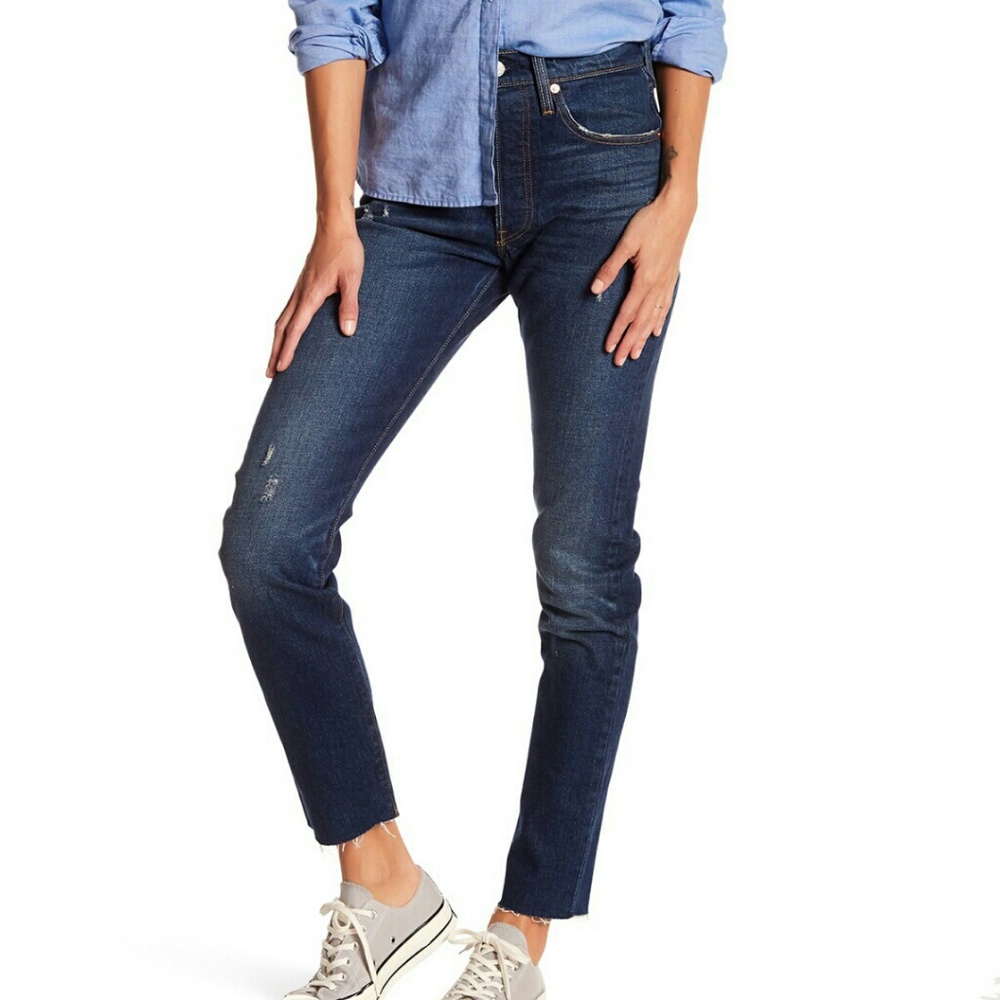 Levi's 501 high rise skinny cut off jeans - Picture 5 of 6